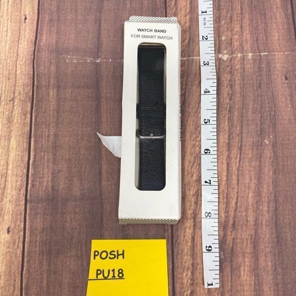 MACY’S BLACK LEATHER APPLE WATCH BAND COMPATIBLE WITH 42mm PU18 - Picture 2 of 2